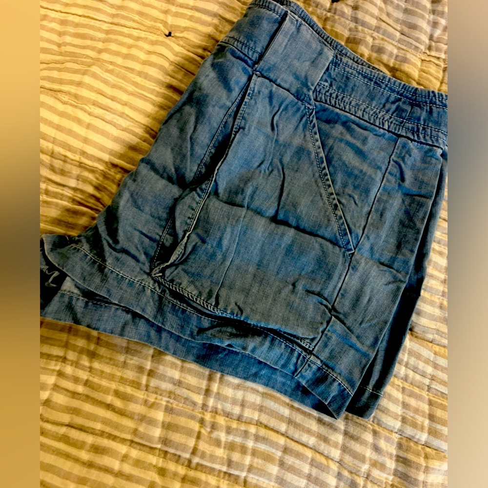 Loft shorts